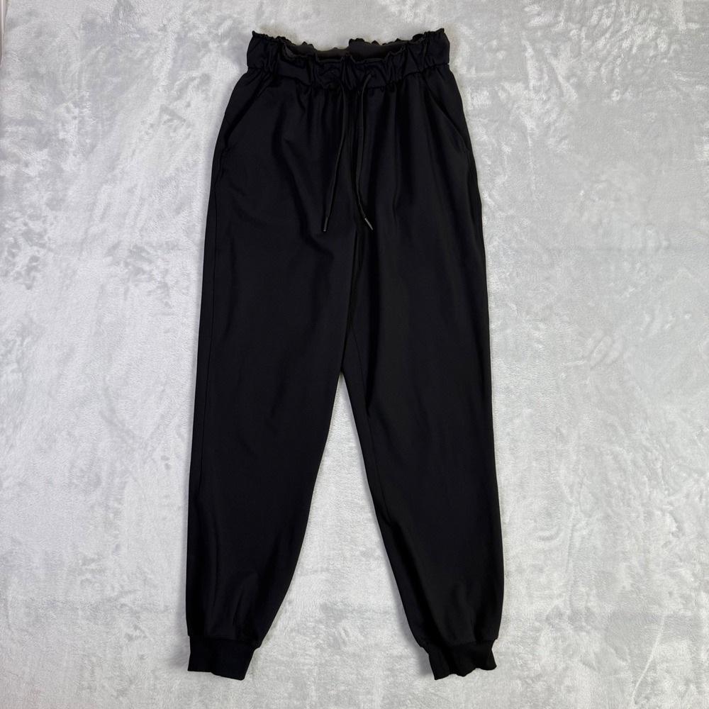 Lululemon Beyond the Studio Jogger Women Size 4 Black Paperbag Waist Pants